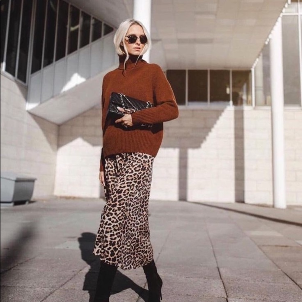 Leopart midi skirt